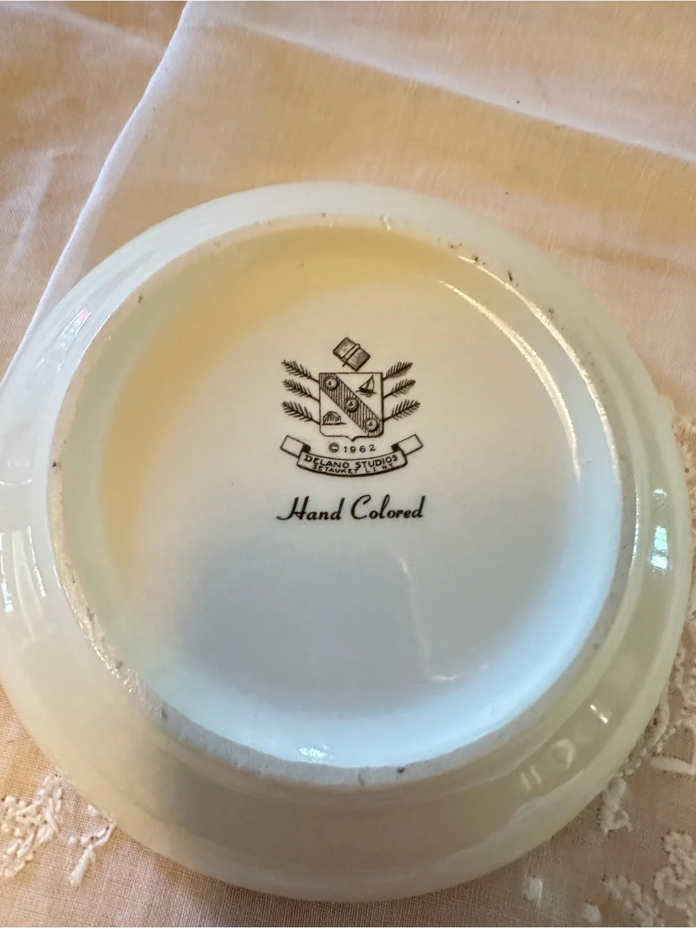 Vintage Beaumont Inn Kentucky Souvenir Plate Delano Studios 1962